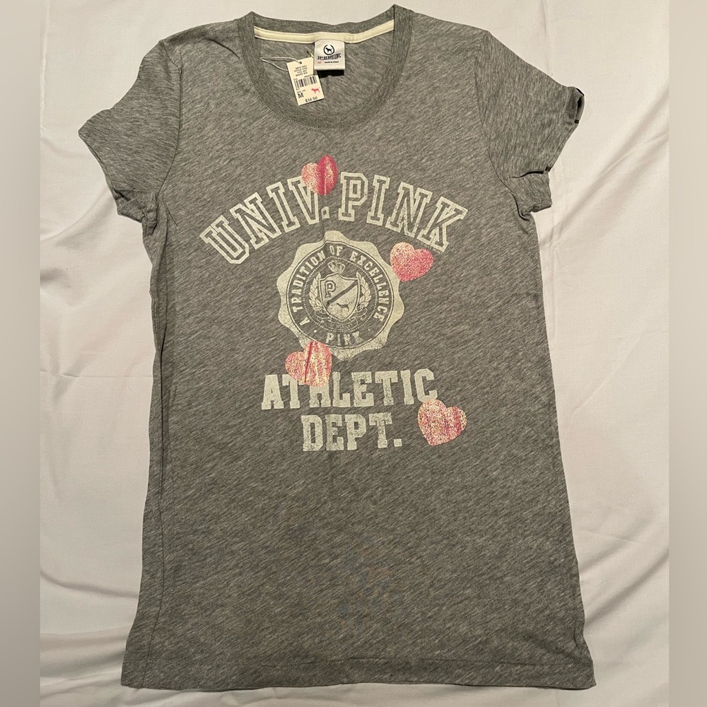 Pink Shirt 
Gray
Size Medium
BNWT